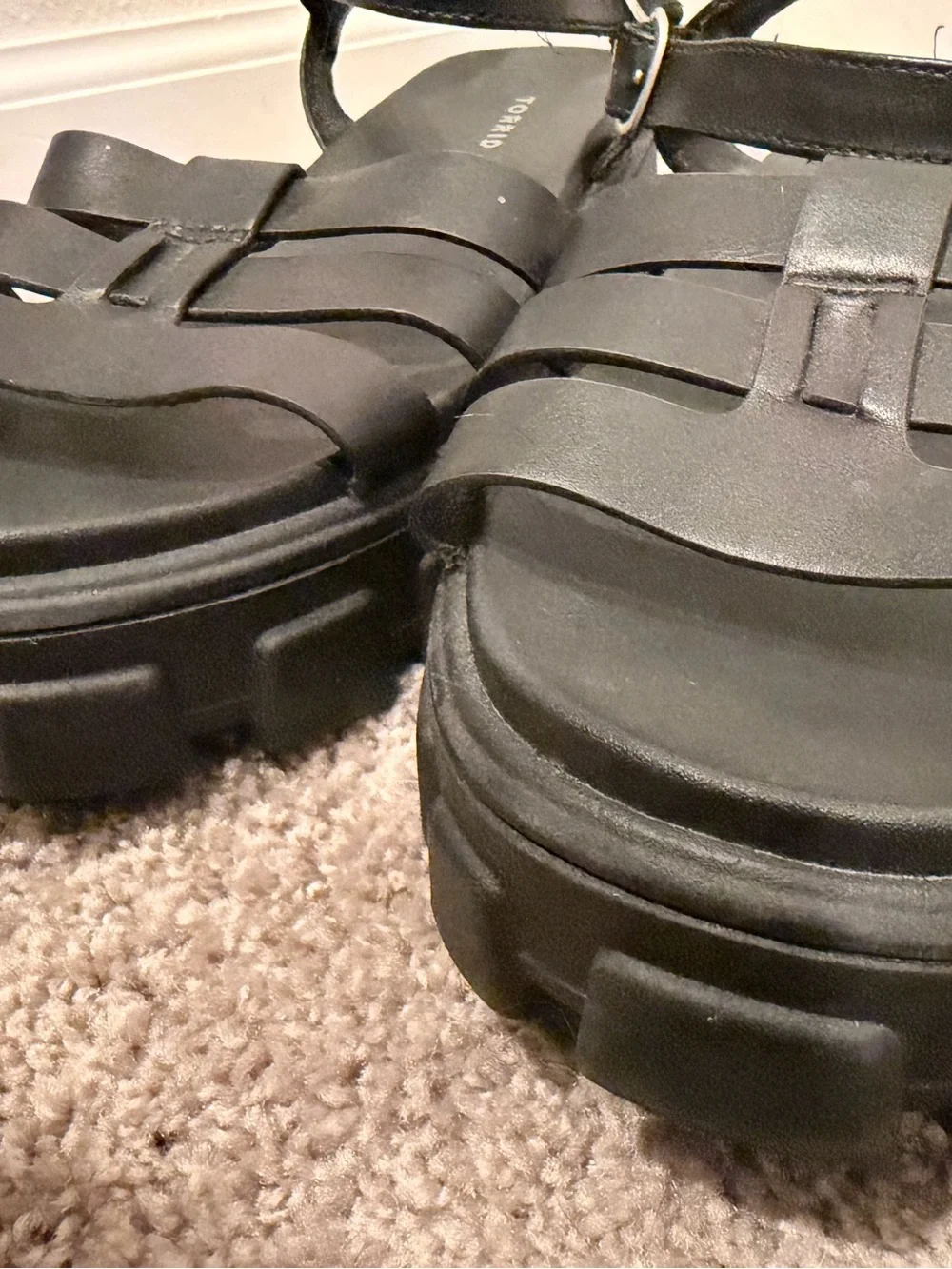 Torrid Black Chunky Lug Sole Strappy Sandals 9.5 WW
